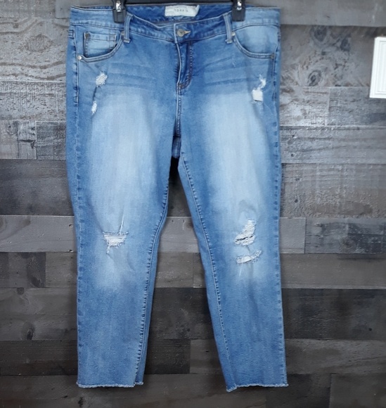 torrid Denim - Torrid Distressed Crop Jeans